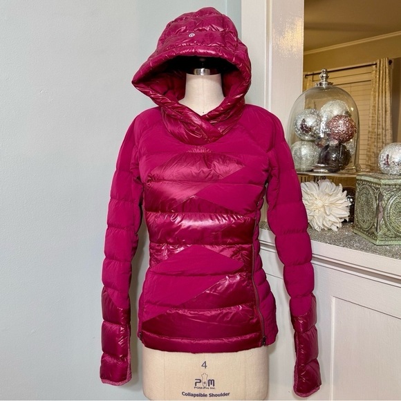 Lululemon Down Right Cozy Pullover Puffer Jacket Berry Rumble Winter Coat Size 4 - Picture 4 of 14